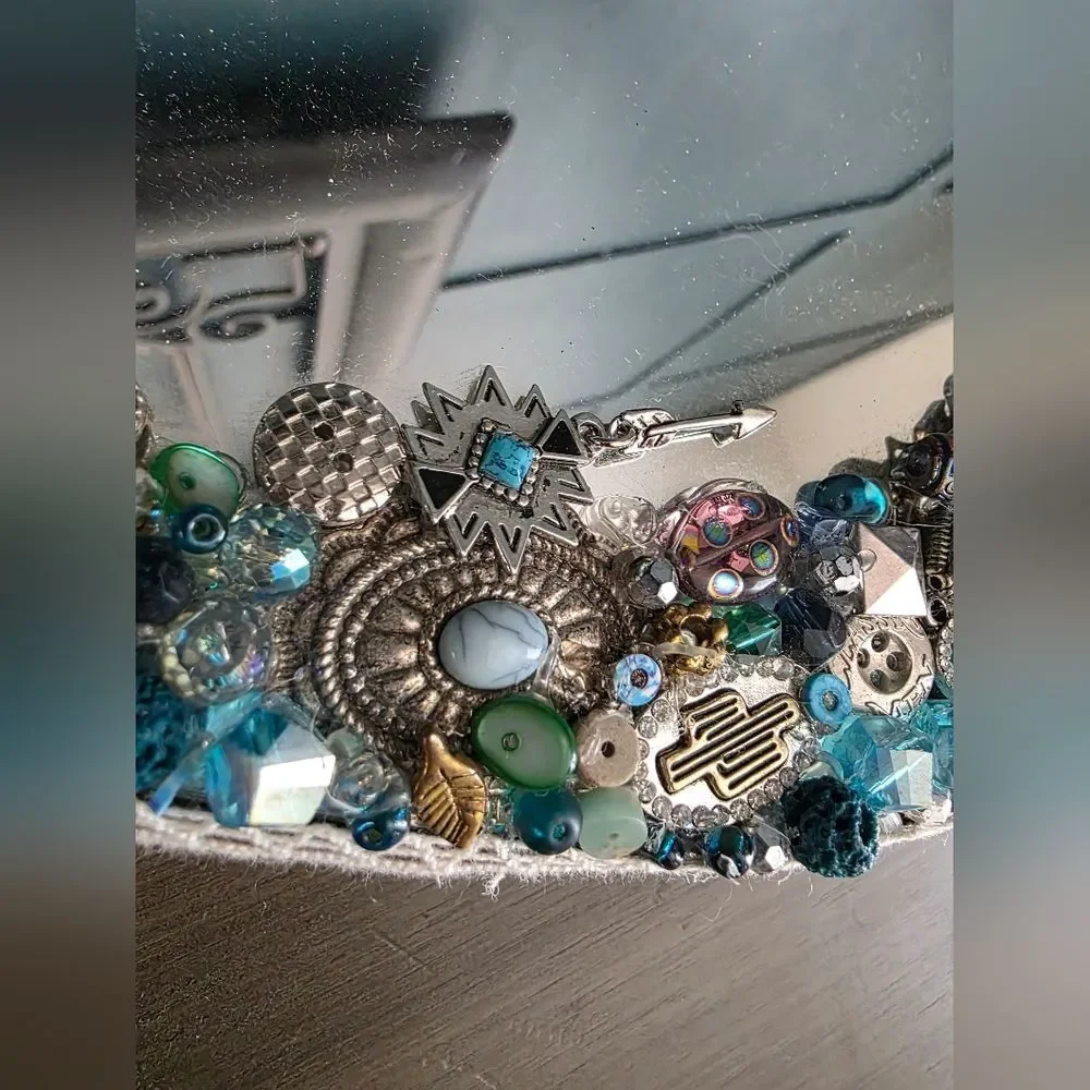 Handmade Jewelled Mirror Oval Wall Mirror Wall Art Bohemian 13x9x0.5'D